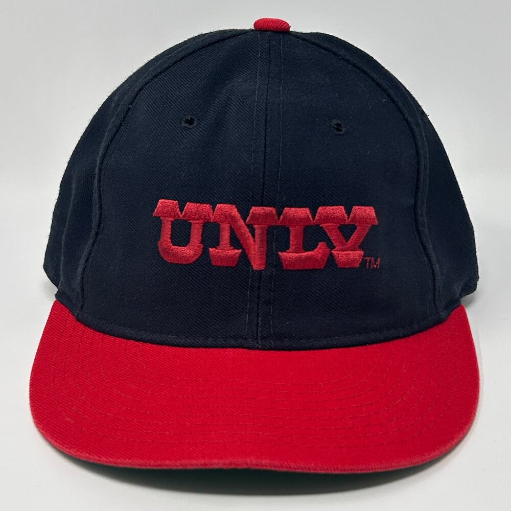 Vintage 80s UNLV Rebels Hat Cap University Las Vegas New Era Black Fitted 7 3/8